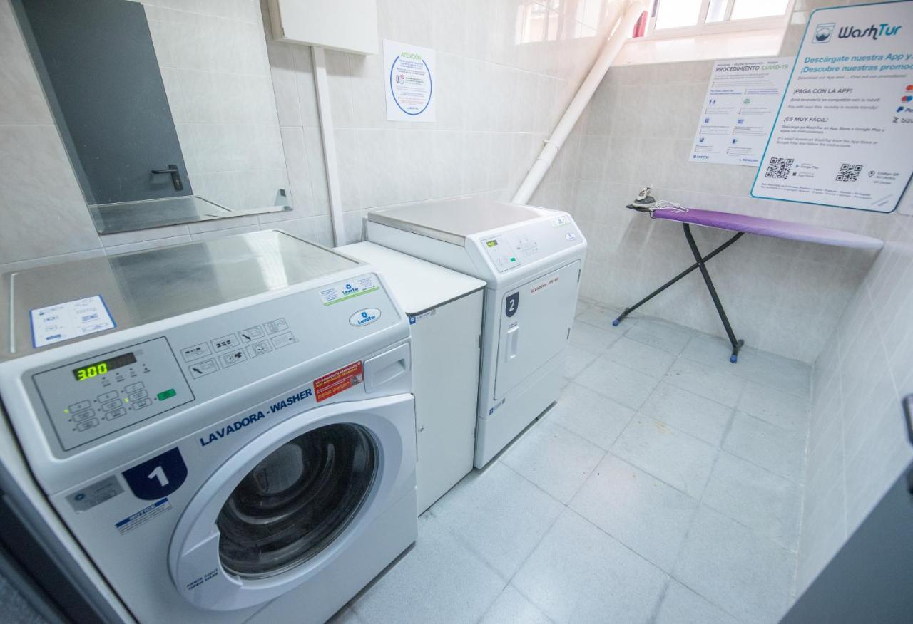 Residencia Hospital Del Rey Hostel บูร์โกส ภายนอก รูปภาพ
